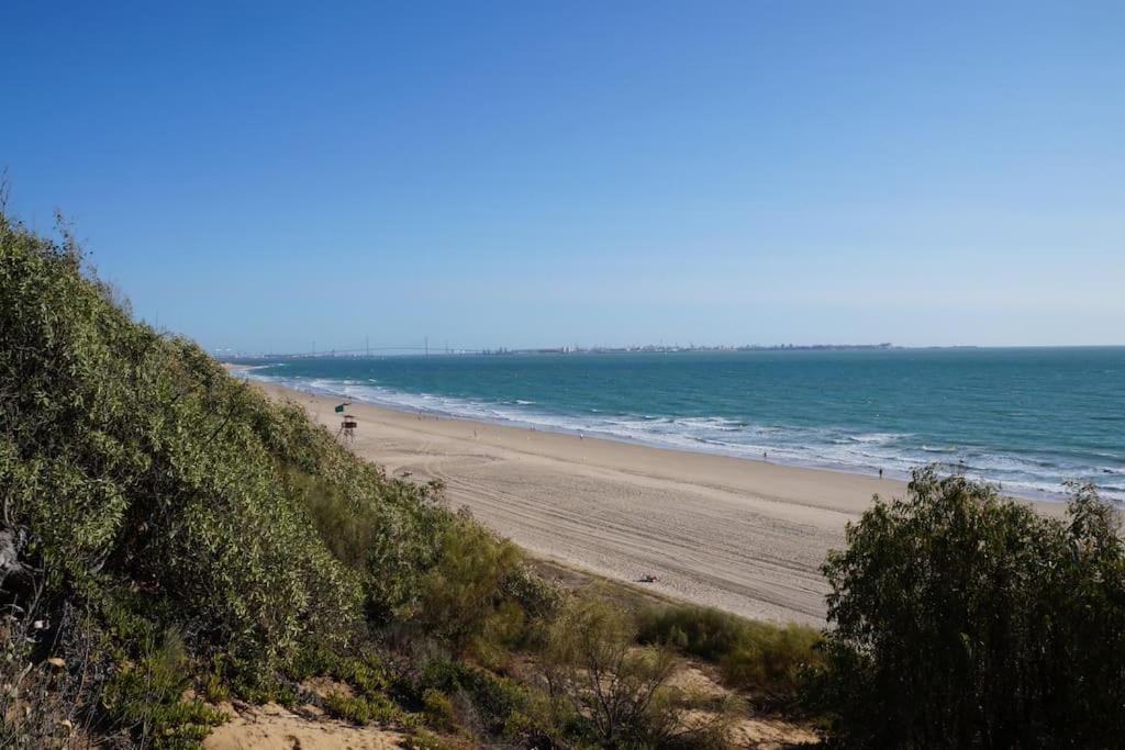 Piso Muy Moderno Para 4 Personas Y Una Cuna A 7 Min Caminando A La Playa, Con Aire, Balcon Con Vistas Y 2 Piscinas El Puerto de Santa María Dış mekan fotoğraf